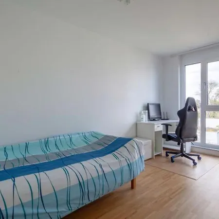 Privat Richtung Messe Campsite *